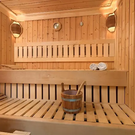 Zlaty Lev Wellness Club