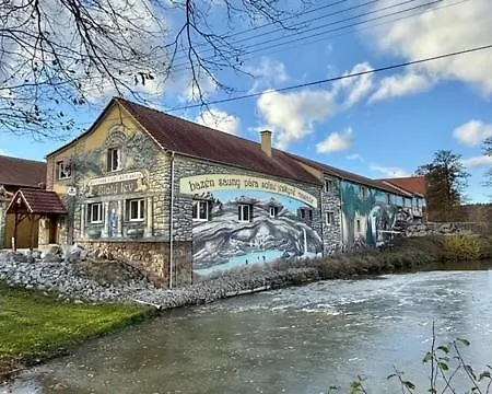 Zlaty Lev Wellness Club Курортный комплекс